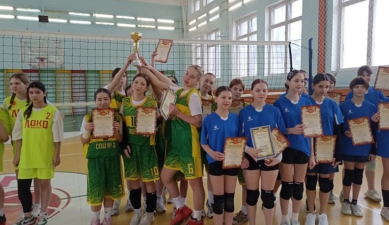 В Жуковском округе прошел волейбольный турнир среди девушек