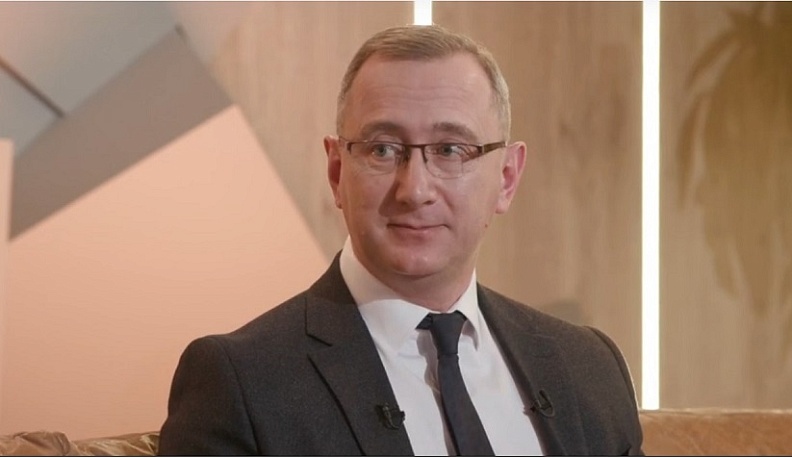 Владислав Шапша на Гайдаровском форуме рассказал об адресных мерах соцподдержки в регионе