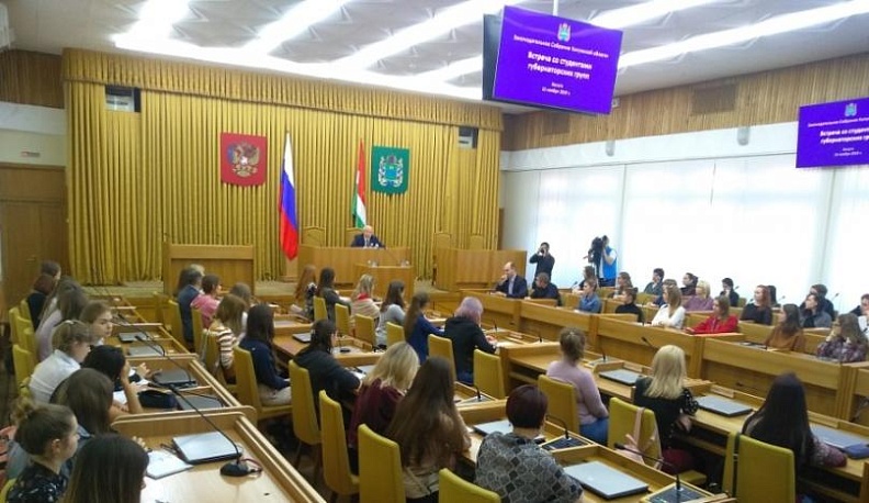 Виктор Бабурин ответил на вопросы калужских студентов