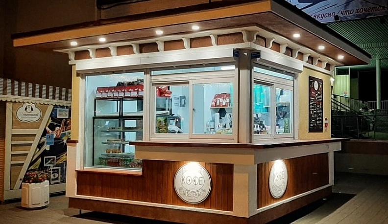 В центре Калуги поставили новые торговые павильоны