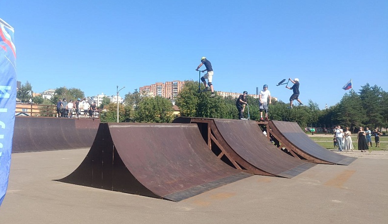 В Калуге прошел грандиозный фестиваль экстремальных видов спорта «KOSMOS Fest»