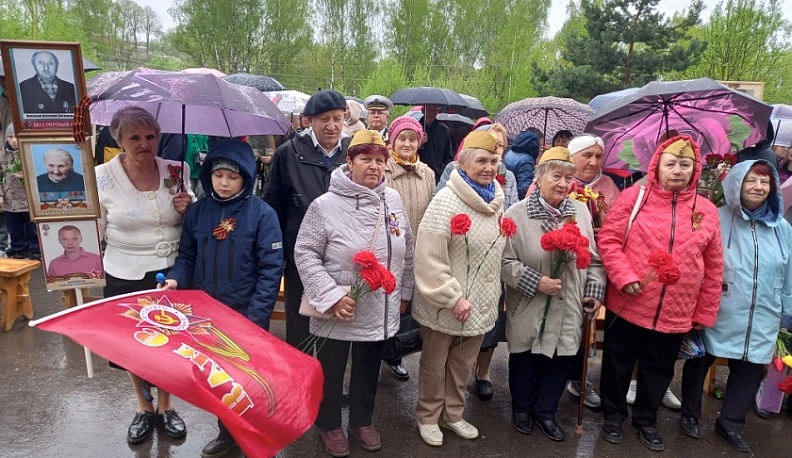 В День Победы в Кондрове состоялся памятный митинг