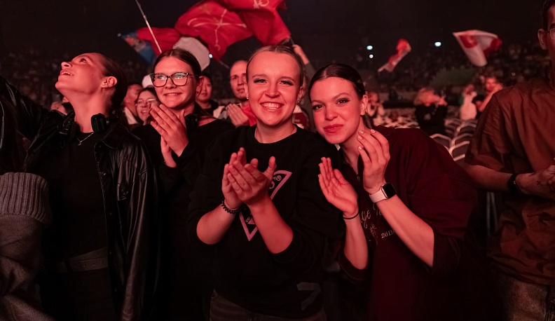 Группа Dabro выступила в Калуге на открытии чемпионата «Профессионалы»