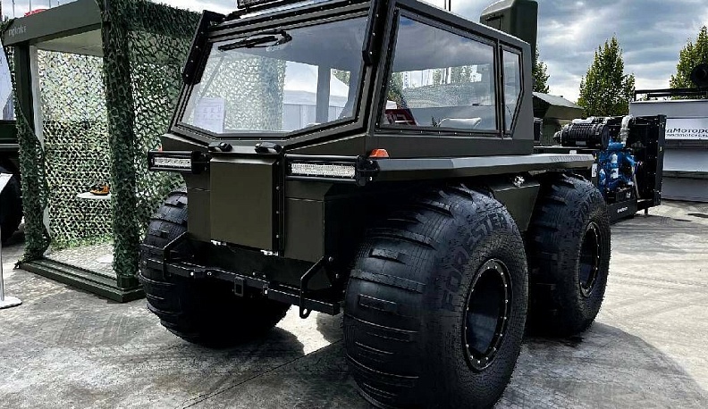 Снегоболотоход «Калужанин» произвел фурор на выставке «Армия-2023» 