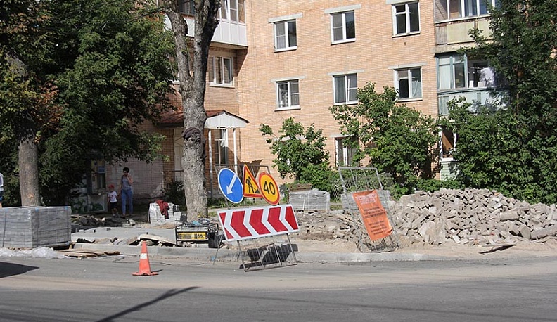 В Калужской области отремонтируют больше 230 км дорог 