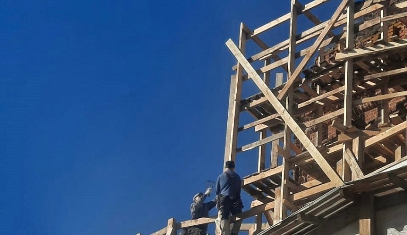 В Тарусском районе возобновили работы на храме Вознесения Господня