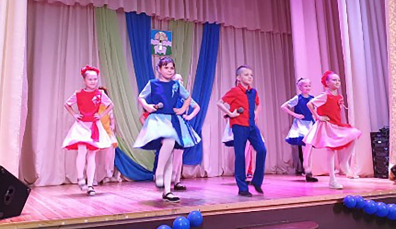 В Ферзикове грандиозно отметили День защитника Отечества и 70-летие района в райцентре