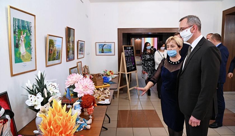 Владислав Шапша принял участие в мероприятии, посвященном 30-летию Союза женщин России