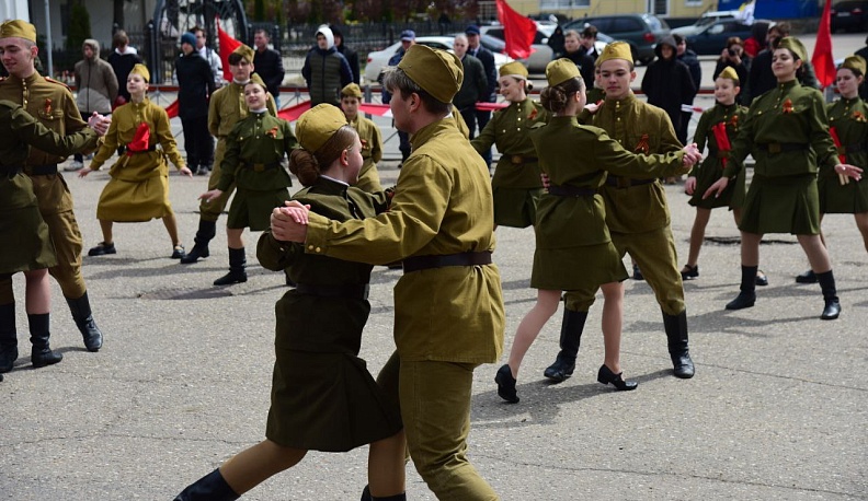 День Победы  в Малоярославце отметили вальсом Победы