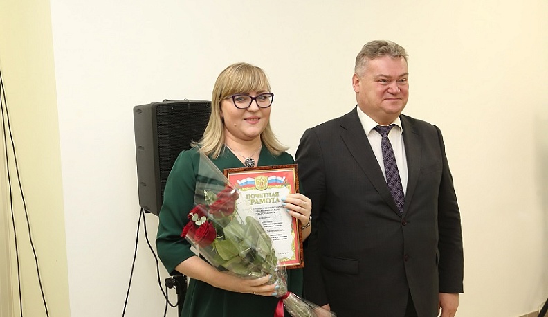 Олег Калугин поздравил коллектив газеты «Калужская неделя» с 20-летием издания