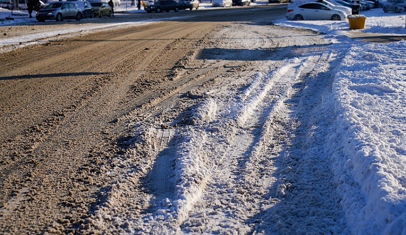 В Обнинске провели эксперимент по отказу от песчано-солевой смеси на магистралях