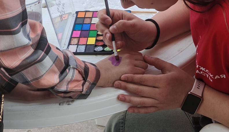 Активисты Движения Первых провели праздник для юных калужан