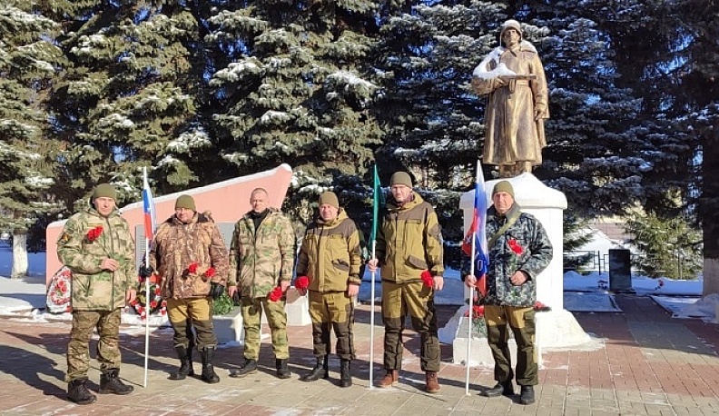 «Пограничное братство» и «Красная гвоздика» провели автопробег памяти защитников Отечества