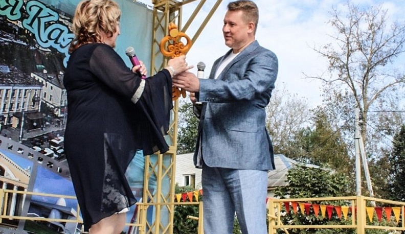 В микрорайоне Силикатном открылся новый сквер