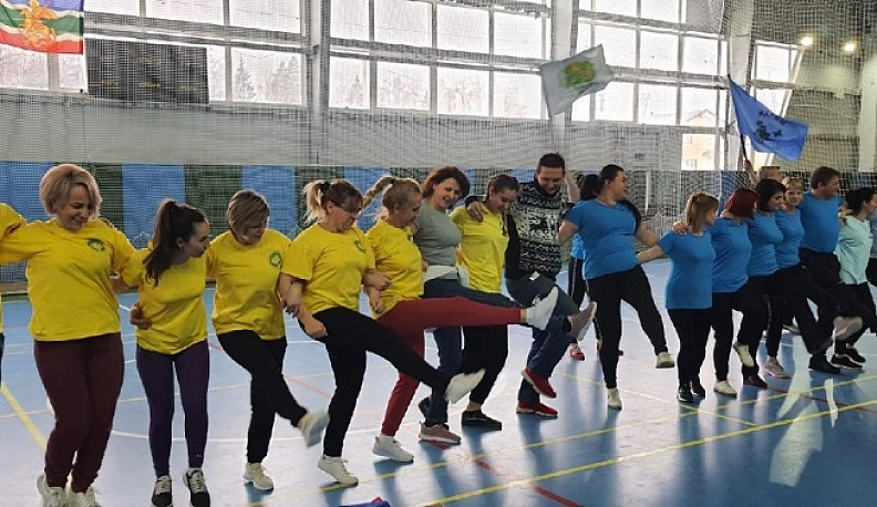 В Жуковском районе прошел спортивный фестиваль для педагогов