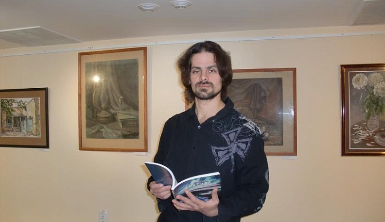 В Калужском Доме музыки читали стихи о славянской Руси