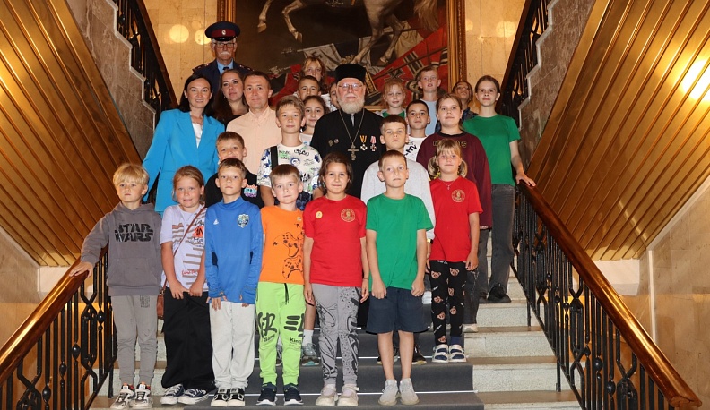 В Жукове прошла встреча с участником СВО иереем Александром Сорокиным