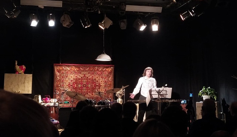 Калужская облдрама стала инициатором театрально-музыкальных «кухонников»