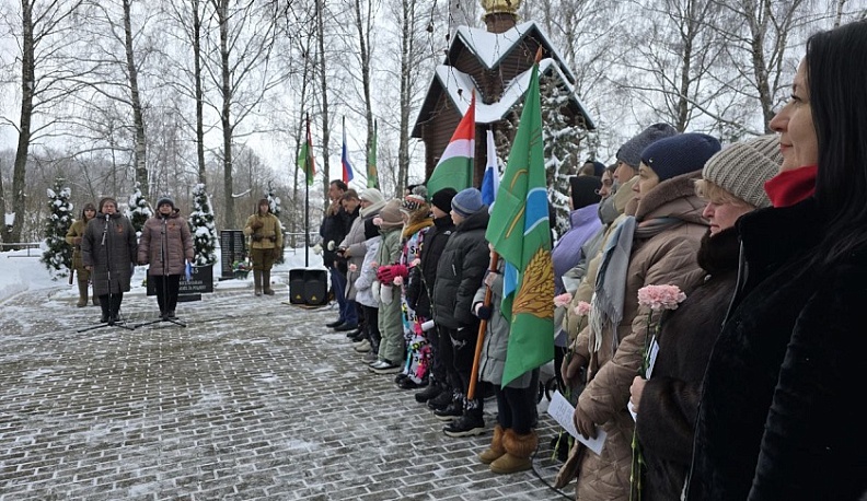 В деревне Бабынинского округа прошел митинг