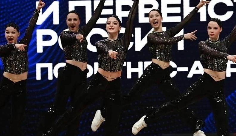 Шесть медалей везут домой калужанки с Первенства по фитнес-аэробике