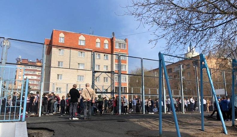 В Калуге эвакуируют школы и больницы из-за угрозы минирования