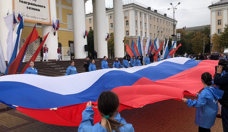 В Калуге состоялся митинг в поддержку референдумов о присоединении ДНР, ЛНР, Херсонской и Запорожской областей
