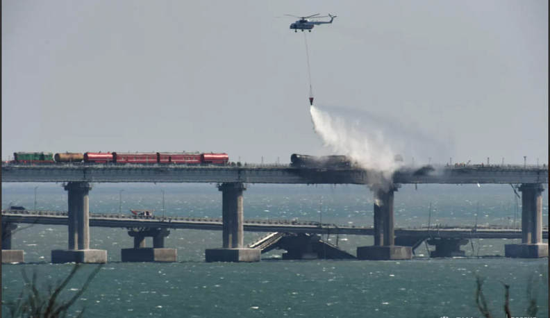 Правительство страны принимает меры по восстановлению работы Крымского моста