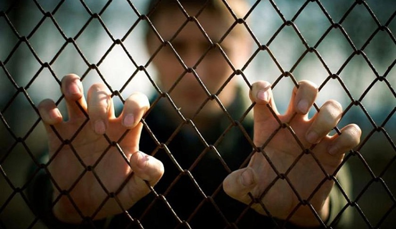 Владислав Шапша поручил принять меры по снижению уровню детской преступности в регионе