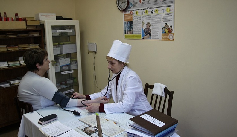 Врачи калужской областной больницы продолжают выезжать к пациентам в районы