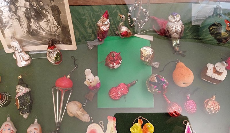 В Калуге открылась выставка новогодних игрушек