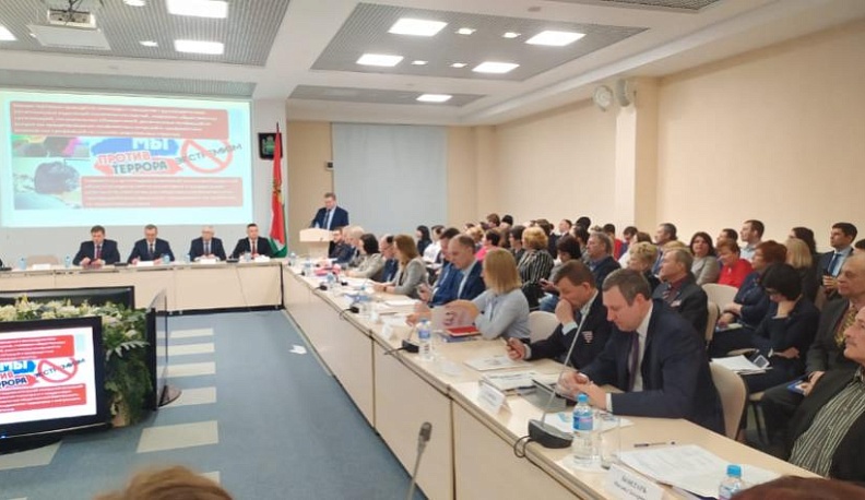 В Калужской области продолжается реализация проекта "Национальная идентичность"