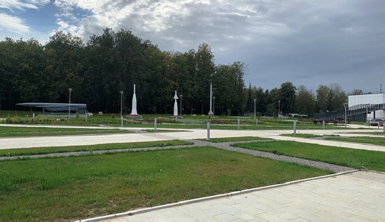 Владислав Шапша вместе с руководством Минкульта Росиии провел рабочее совещание на строительной площадке второй очереди музея космонавтики