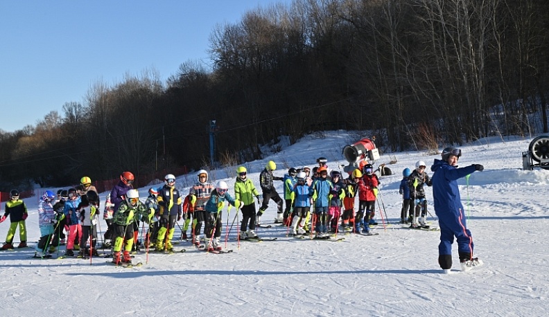 Александр Андриенко провел мастер-класс для юных калужских горнолыжников