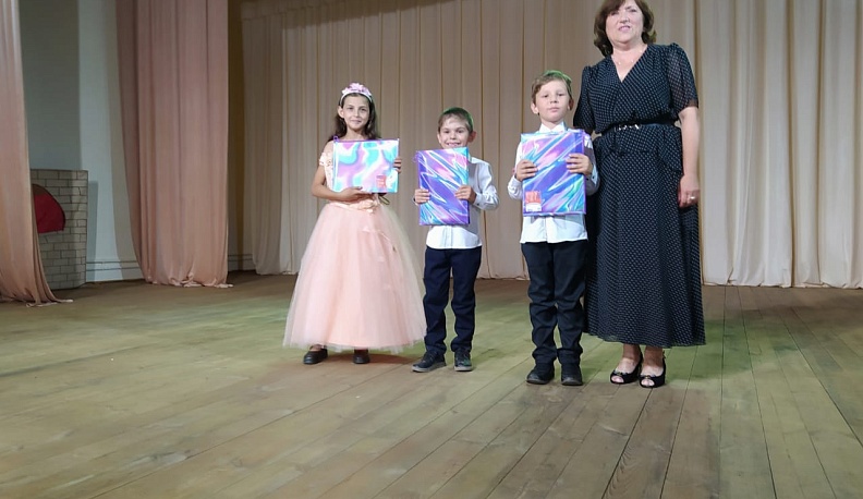 Жители деревни Рыляки Юхновского района отметили День села