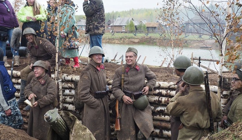 Журналисты КГВ "переместились" в сорок первый год
