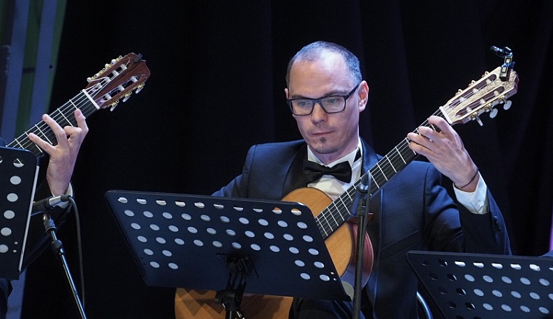 XXIV Международный музыкальный фестиваль «Мир гитары» открылся в Калуге музыкой Бизе