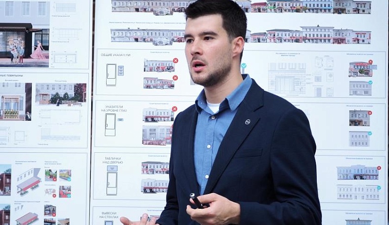 Собственников зданий на улице Театральной ознакомили с проектом реставрации