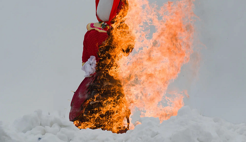 Жители Малоярославца побывали в гостях у Масленицы