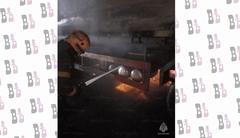 В Калужской области загорелся грузовой автомобиль