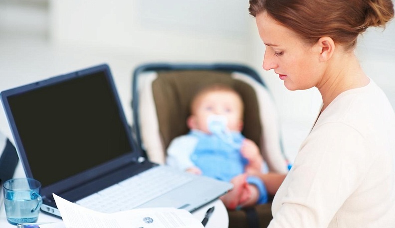 Более 60 молодых мам обучаются новым профессиям