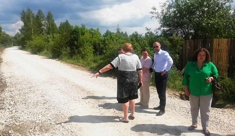 В Людинове проводятся работы по восстановлению дорожного покрытия