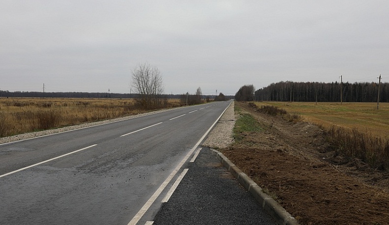 В Жиздринском районе завершили ремонт дороги