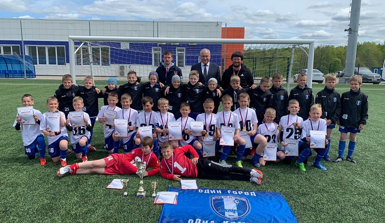 Юные футболисты из Калуги стали лучшими в зоне «Центр»