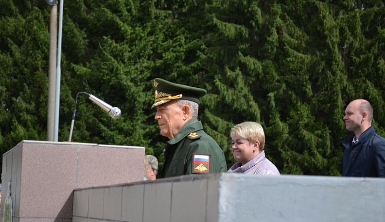 В Козельске открылся пятый военно-патриотический полевой лагерь для юнармейцев области