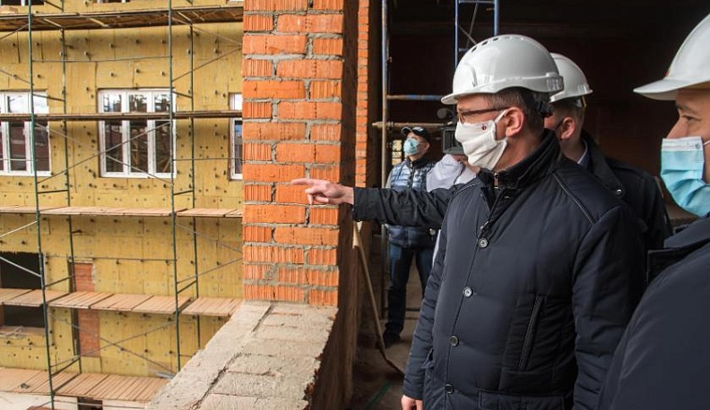 Владислав Шапша поручил закончить благоустройство улицы Лейпунского в Обнинске 