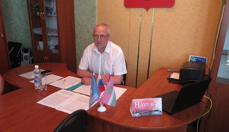 Депутат Законодательного Собрания области Андрей Литвинов отчитался перед избирателями Спас-Деменского района