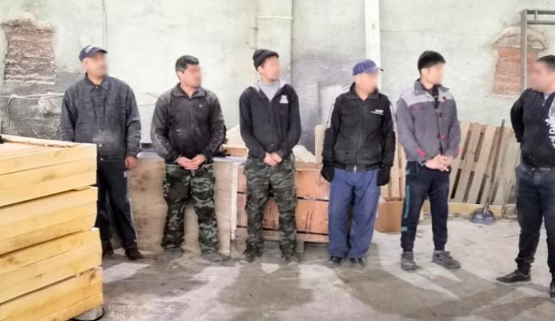 В Калужской области выявили 9 нелегальных мигрантов