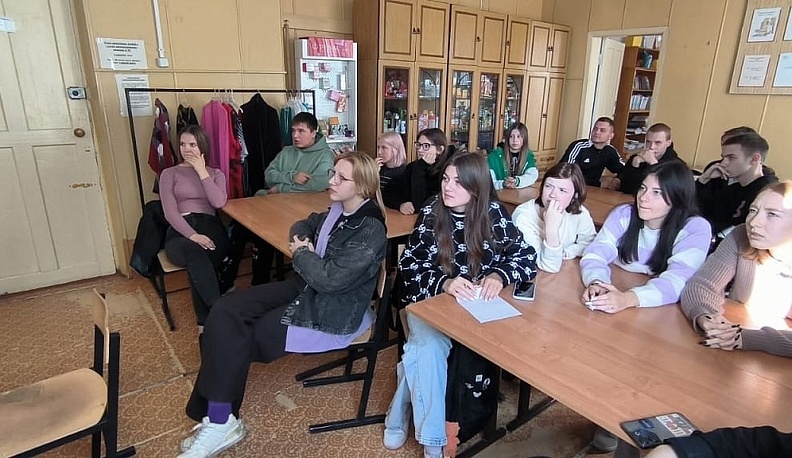 В честь Международного дня музыки людиновские студенты угадали мелодии