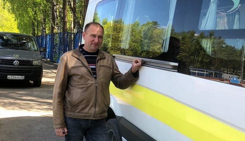 В Калуге водитель автобуса помог спасти тонувшую в Оке девушку