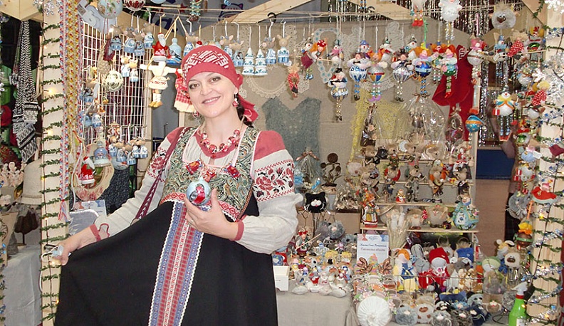 В Калуге снова работает выставка-ярмарка народных промыслов и ремесел 